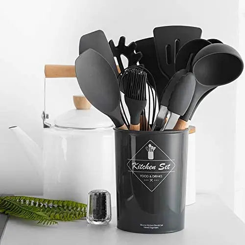 Green Silicone Kitchen Gadget Set